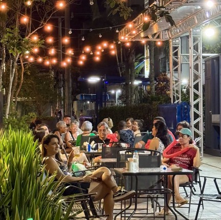 Projeto 'Vem para o Largo' inicia circuito cultural em Floripa