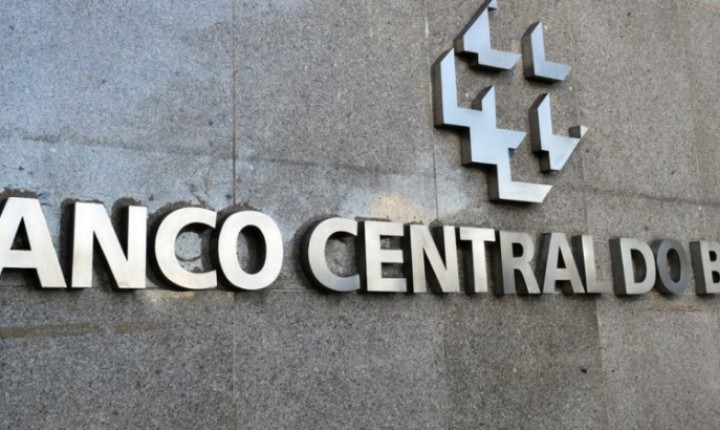 Selic vai a 15% e mercado é pego de surpresa