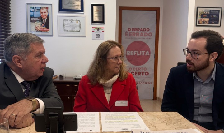 Projeto para levar alunos à China avança em SC