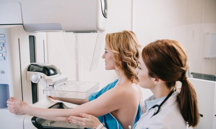 Mamografia aos 40 agora é lei no SUS
