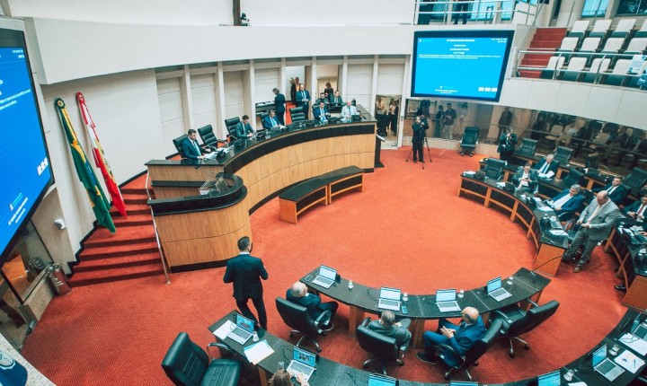 Cesta básica mais barata já é lei em SC