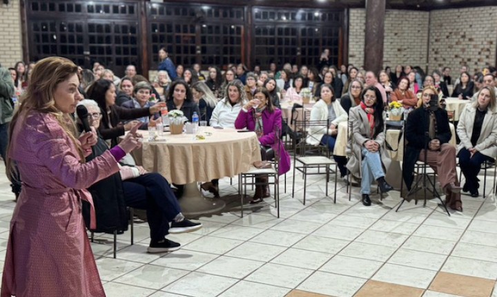 Lideraças políticas feminas tem encontro no sul de SC