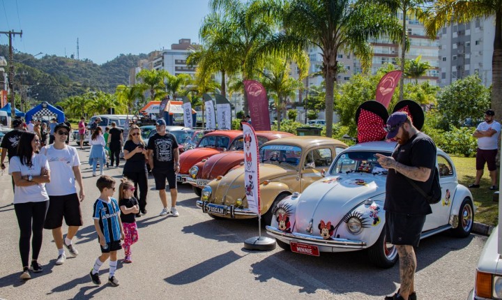 Feira Arte Viva une cultura e solidariedade na Grande Floripa