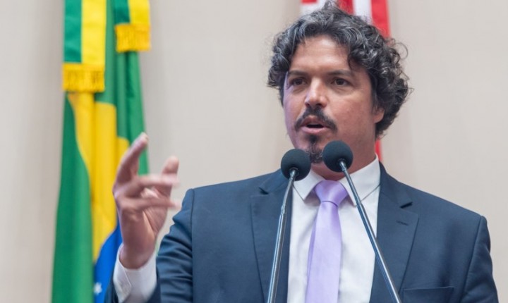 Deputado alerta para números alarmantes de feminicídios