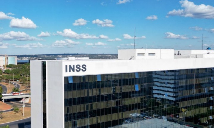 Governo devolve R$ 1,29 bilhão a aposentados