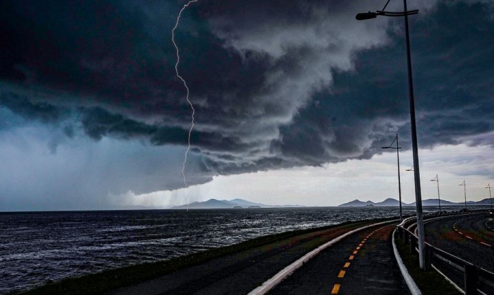 Céu instável de novo? SC entra em alerta