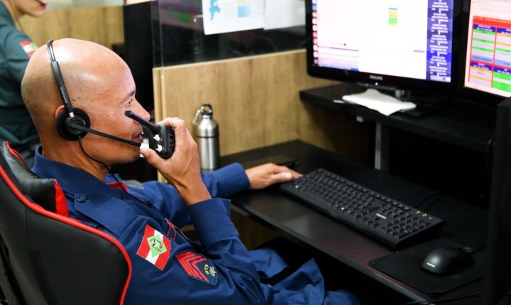 SC adota tecnologia inédita no atendimento do 193