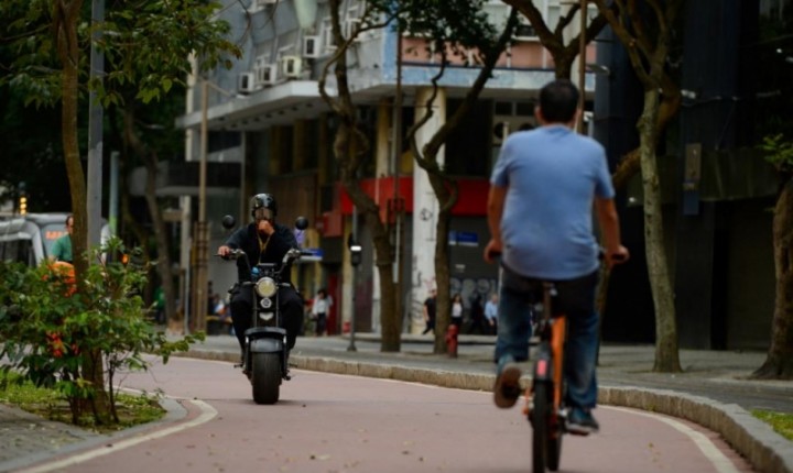 Novos projetos chegam à Alesc e redefinem prioridades