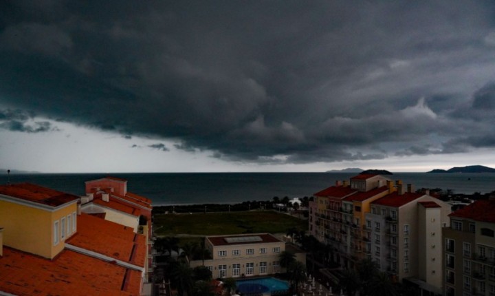 Marinha emite alerta e reforça cuidados no litoral Sul