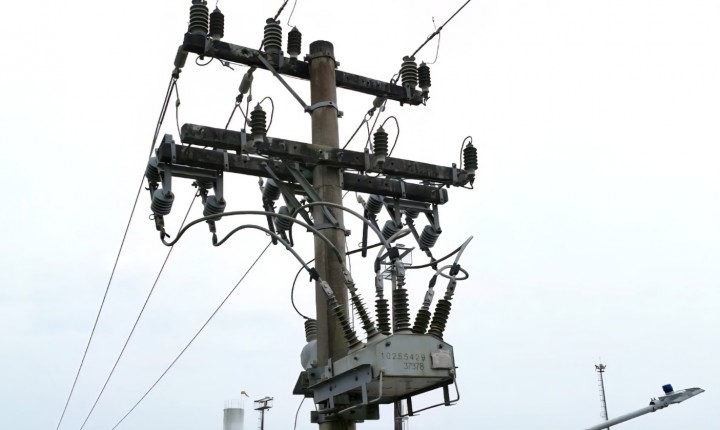 Nova rede elétrica reduz tempo sem luz em SC