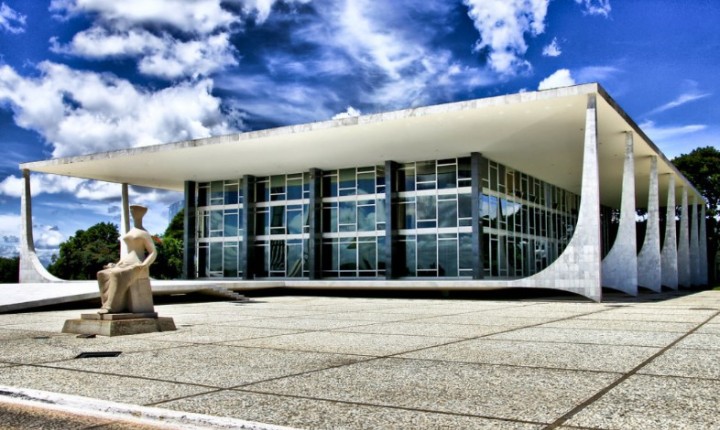 Ministros do STF na mira de investigação