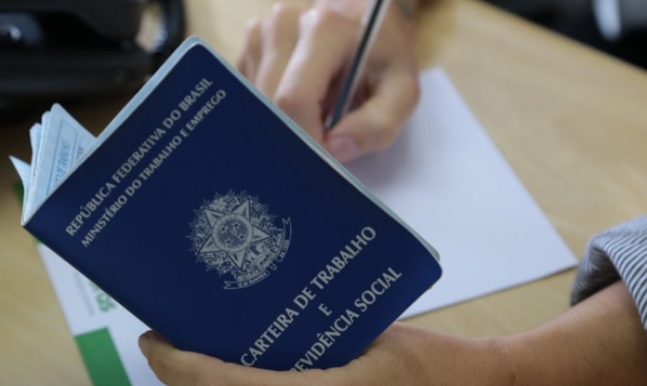 Santa Catarina abre 7,4 mil vagas