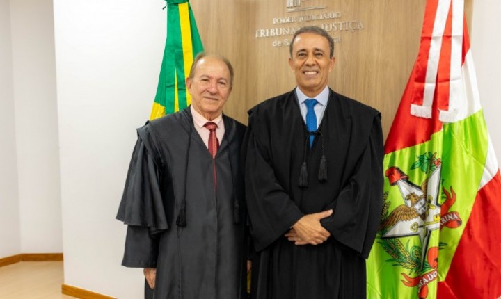 Nova gestão assume TRE-SC e prepara eleições 2026
