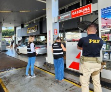 Força-tarefa fiscaliza e autua 38 postos em SC