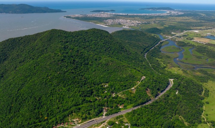 Governo federal reduz dívida e amplia caixa de SC