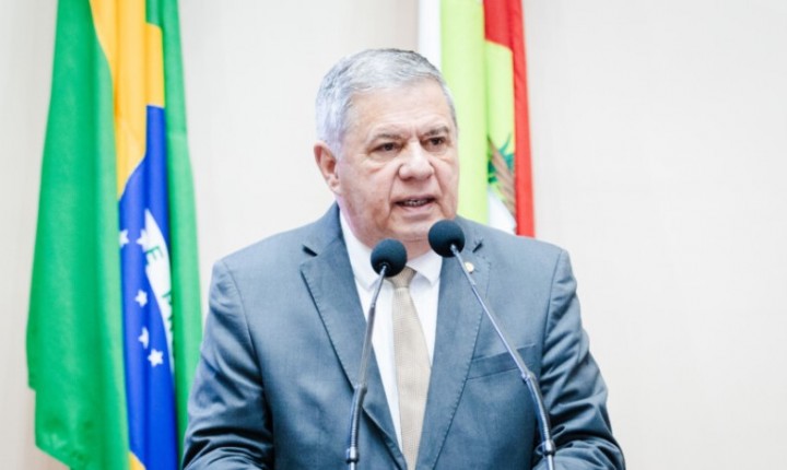 Deputado cobra reação contra violência infantil