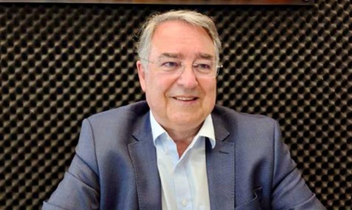 O ex-governador Colombo defende diálogo para reformas no país