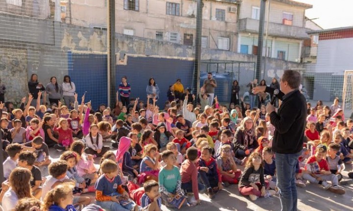Formação musical leva clássicos às escolas catarinenses