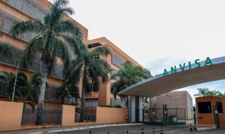 Anvisa aprova terapia inédita para câncer de mama
