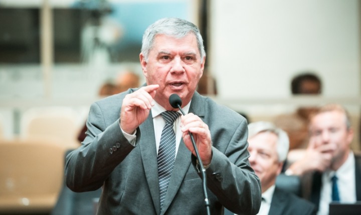 Recursos parados geram questionamentos na Alesc