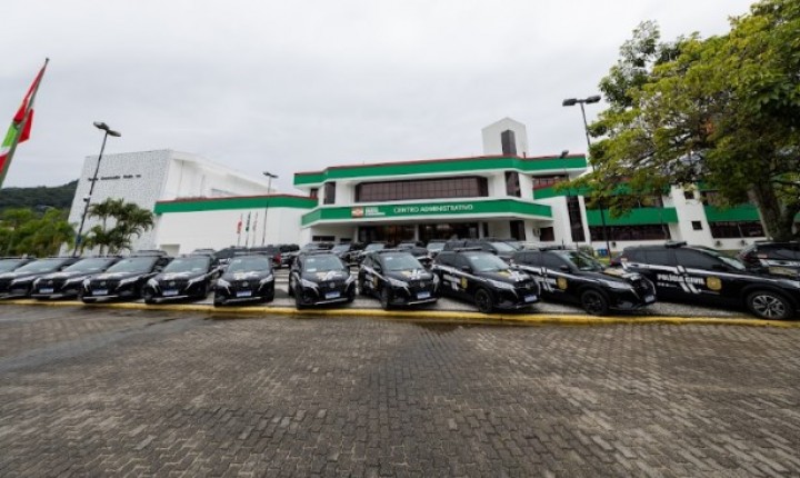 Polícia Civil de SC ganha frota e nova delegacia
