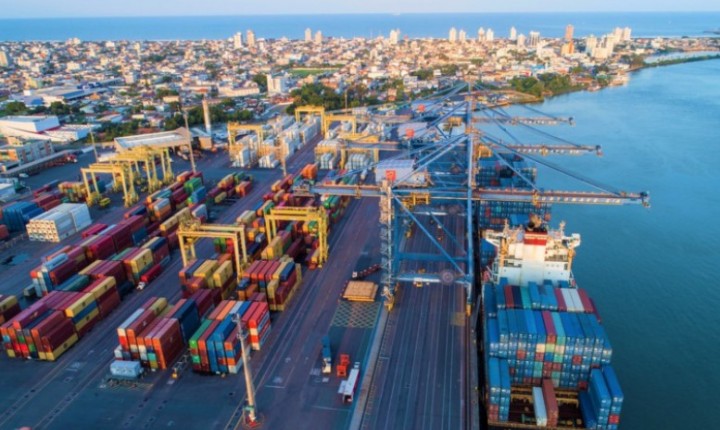 Tarifaço ameaça mais da metade das exportações de SC