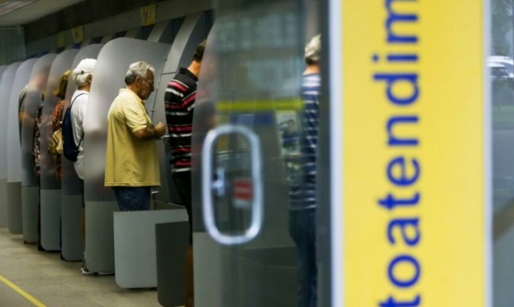 SC enfrenta queda de 40% nas agências bancárias