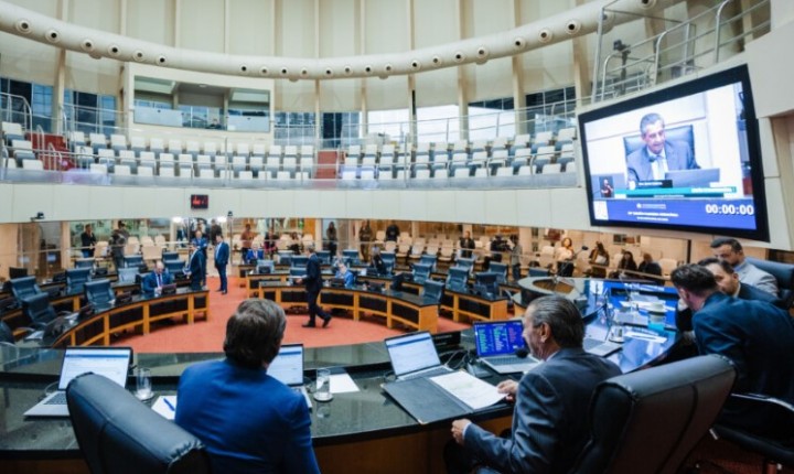 Alesc retoma atividades após eleições