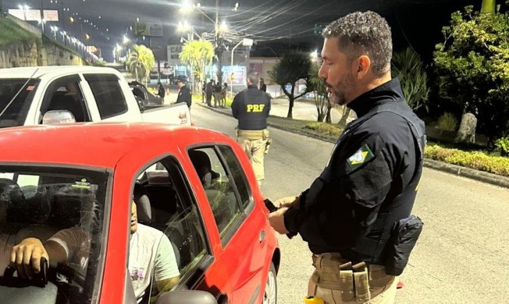 PRF registra 90 acidentes e duas mortes em SC