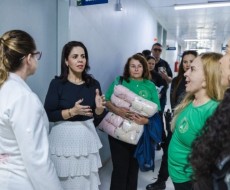 Polícia Penal entrega 150 kits a mães e recém-nascidos em SC