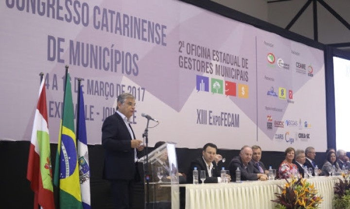 Estado injetará R$ 1,8 bilhão na economia catarinense neste ano através do Pacto por SC
