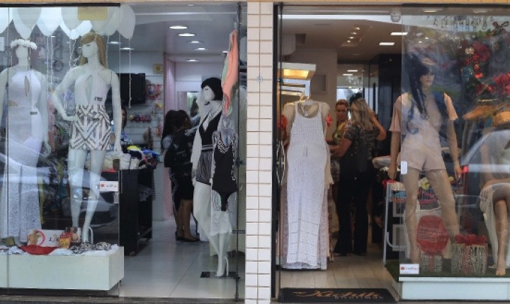 Procon de Santa Catarina orienta consumidores para as compras de Natal