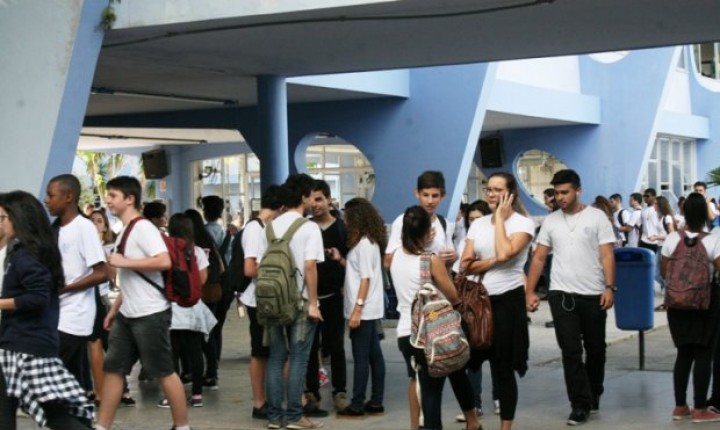 Escolas estaduais estão com matrículas abertas até a próxima quarta-feira