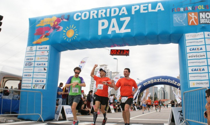 Mais de 50 portadores de necessidades especiais participarão da Meia Maratona de São José (SC)