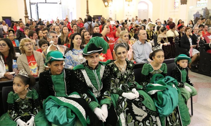 Abertura do Ciclo do Divino acontece neste sábado (05) em Florianópolis