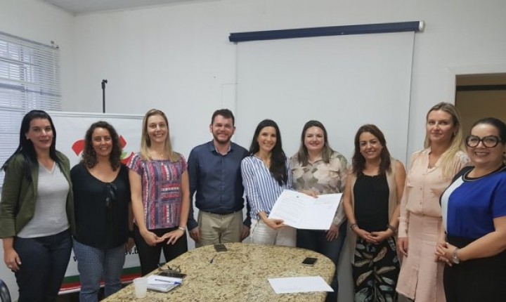 Governo do Estado adere a programa federal para promover bem-estar de idosos