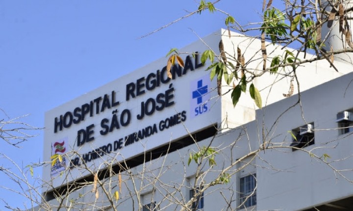 Hospitais catarinenses mantêm atendimento, mas movimento em emergência cai pela metade