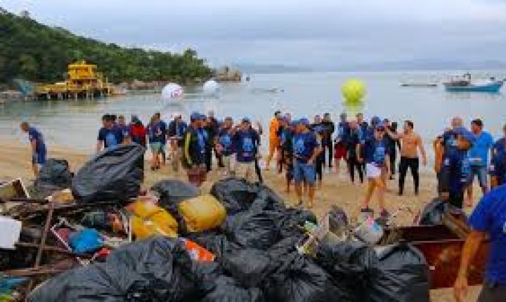   Limpeza dos Mares: ação ambiental retorna à Barra da Lagoa