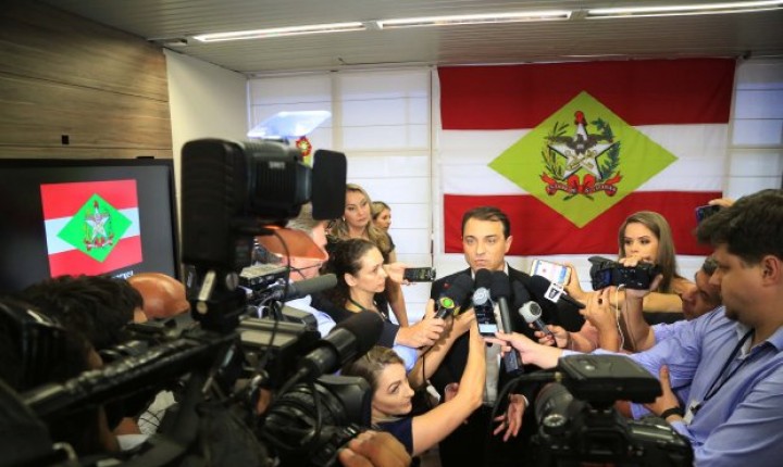 Governador Moisés anuncia primeiras medidas de contenção de gastos do Executivo