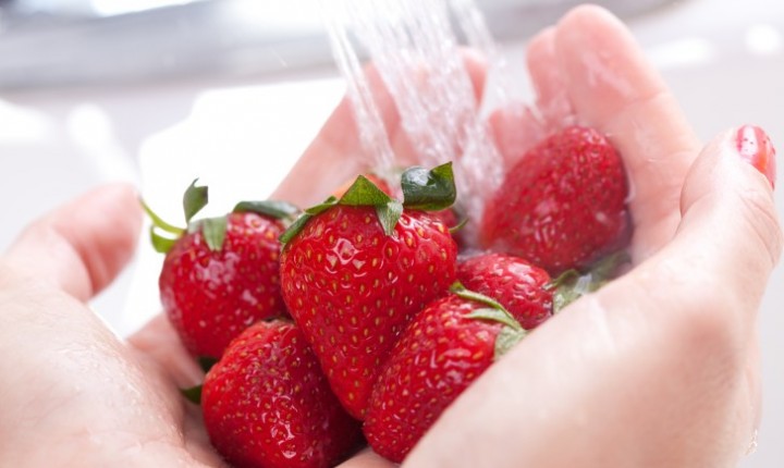 Dica: como higienizar as frutas de forma correta?