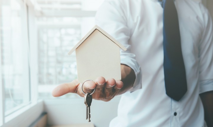 Tire as dúvidas sobre as vantagens de alugar ou comprar um imóvel