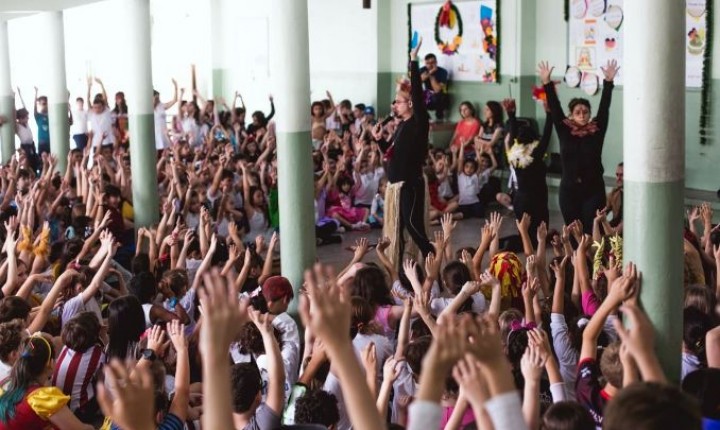 Ciranda Sesc leva “Brinquedos e Brincadeiras da Cultura Indígena Brasileira” para 12 cidades em SC