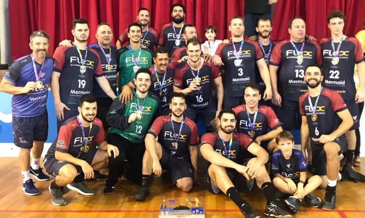 Florianópolis conquista o Campeonato Sul-Brasileiro de Handebol na categoria adulto