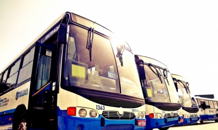  Motoristas e cobradores de ônibus de Florianópolis aceitam proposta salarial em negociação realizada na quarta-feira