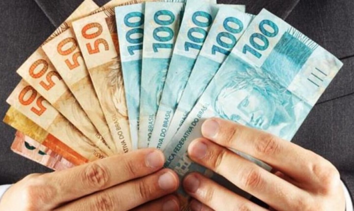 Empréstimo consignado é a maior causa de endividamento entre os aposentados catarinenses