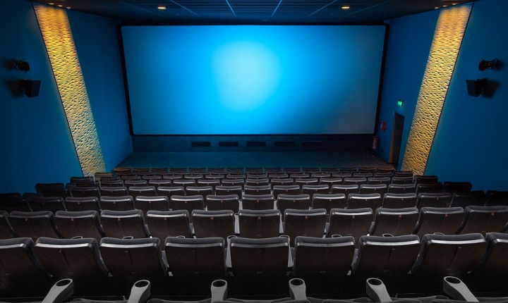 Cinemas têm até janeiro para garantir acessibilidade a cegos e surdos