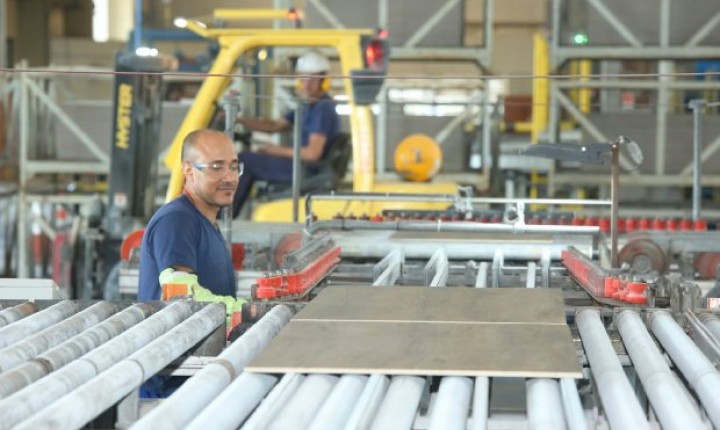 Investimentos em SC: programa incentiva projetos para geração de empregos e renda
