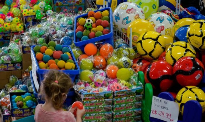  Dia das Crianças: Procon e Imetro-SC orientam sobre cuidados na compra de brinquedos