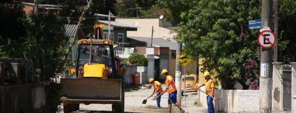 Após as chuvas, PMF faz operação tapa-buraco