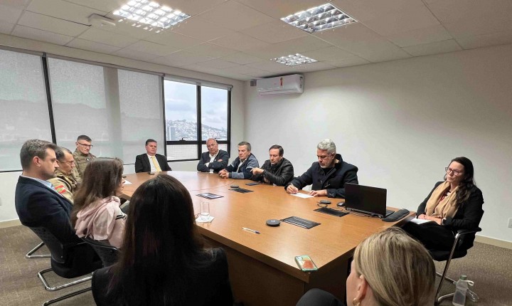 Saúde mental entre as pessoas em situação de rua é tema de reunião 